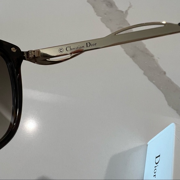 Dior Sunglasses - Picture 6 of 7